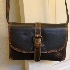 Small dark brown leather crossbody!